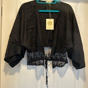 Rebellion shrug / shirt